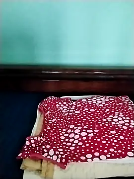 Luxcute286 online show from 03-20-26, 01:06