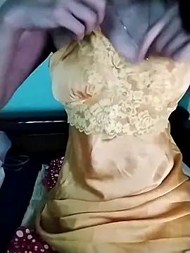 Luxcute286 online show from 04-02-26, 12:51