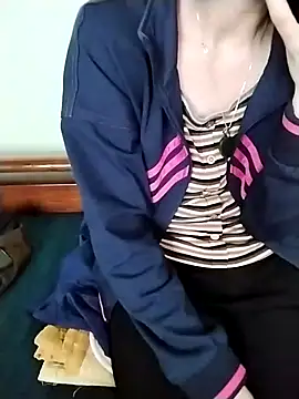 Luxcute286 online show from 03-19-26, 02:55