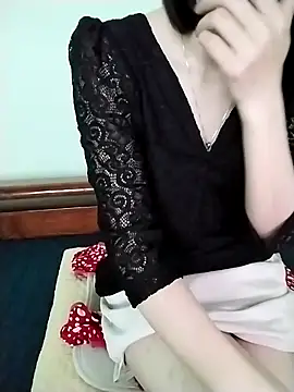 Luxcute286 online show from 03-25-26, 12:55