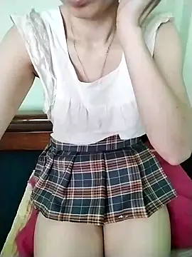 Snapshot of Luxcute286 chatting on 05-15-26, 01:14 Luxcute286 online show from 05-15-26, 01:14