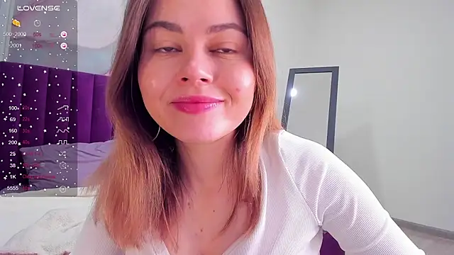 Snapshot of Kelly_Cuutie chatting on 02-28-25, 04:54 Kelly Cuutie online show from 02-28-25, 04:54