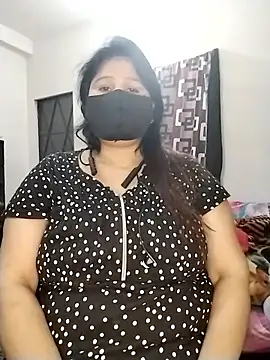 Snapshot of Tishani chatting on 01-31-26, 08:29 Tishani online show from 01-31-26, 08:29