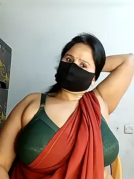 Snapshot of Tishani chatting on 03-23-25, 12:04 Tishani online show from 03-23-25, 12:04