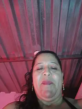 Snapshot of Fulopp15 chatting on 06-10-26, 02:07 Fulopp15 online show from 06-10-26, 02:07