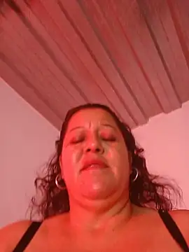 Snapshot of Fulopp15 chatting on 06-16-26, 02:06 Fulopp15 online show from 06-16-26, 02:06