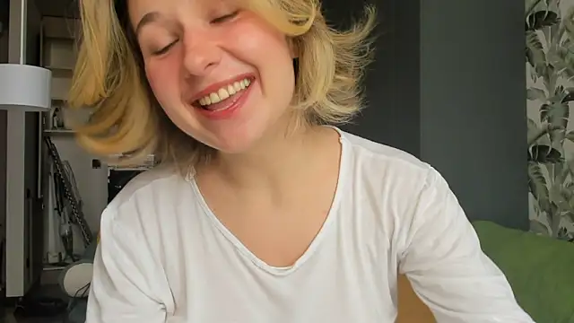 Lilith lutherlow online show from 02-28-26, 11:54