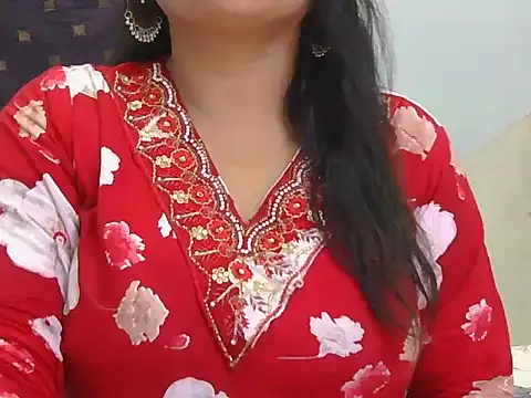 Manpreet cute online show from 06-11-26, 05:15