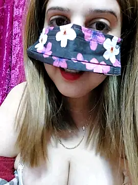 LoNa-daloua online show from 04-14-26, 11:10