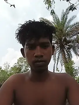 Snapshot of Reju7768 chatting on 06-02-26, 07:41 Reju7768 online show from 06-02-26, 07:41