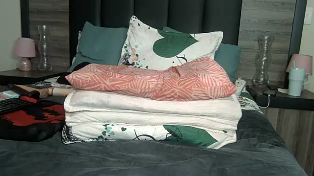 BigButt-MomJ75 online show from 02-11-26, 12:38