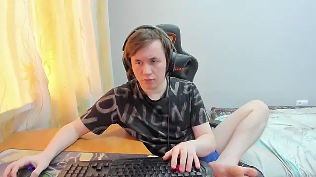 iliaskrislove online show from 04-04-26, 10:00