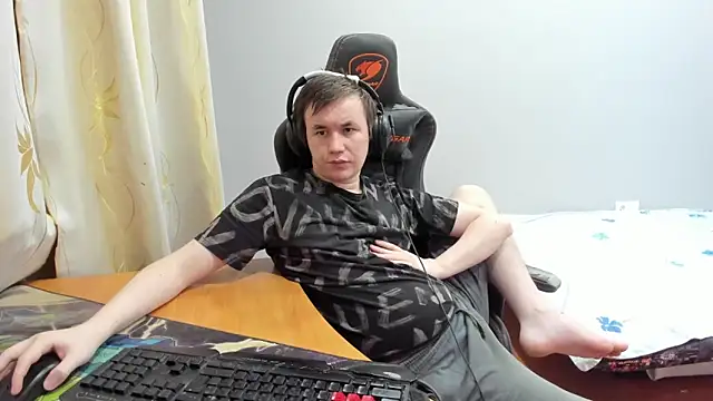 Snapshot of iliaskrislove chatting on 01-15-26, 07:28 iliaskrislove online show from 01-15-26, 07:28