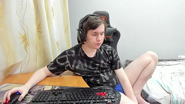 iliaskrislove online show from 04-07-26, 04:09