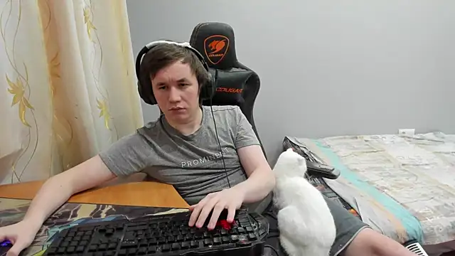 iliaskrislove online show from 03-09-26, 02:20