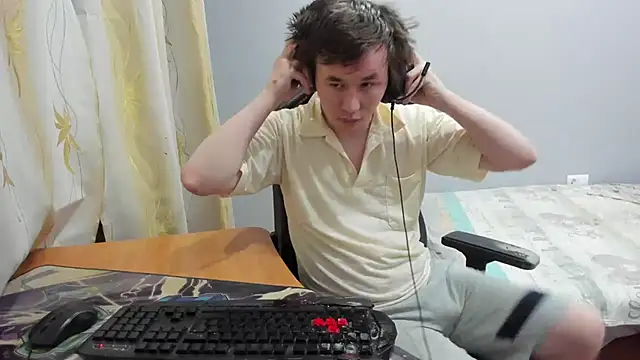 Snapshot of iliaskrislove chatting on 02-19-26, 09:01 iliaskrislove online show from 02-19-26, 09:01