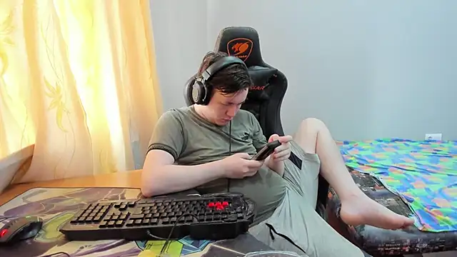 iliaskrislove online show from 07-22-26, 01:13