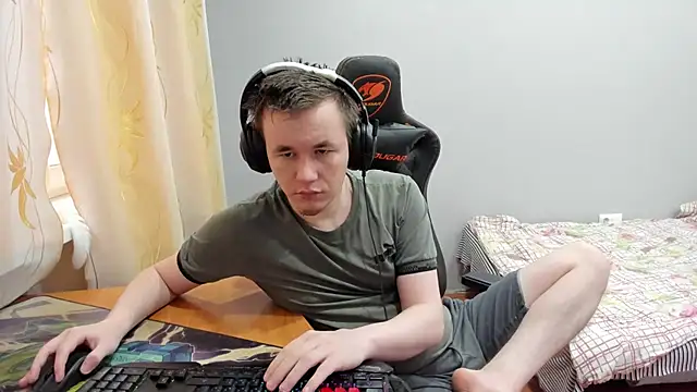 Snapshot of iliaskrislove chatting on 12-05-25, 05:50 iliaskrislove online show from 12-05-25, 05:50