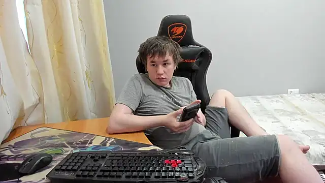 Snapshot of iliaskrislove chatting on 02-15-26, 03:51 iliaskrislove online show from 02-15-26, 03:51