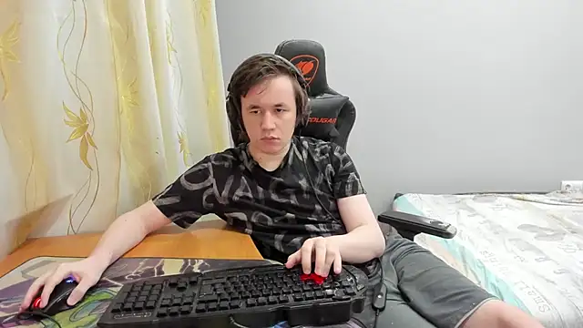 iliaskrislove online show from 04-15-26, 09:37