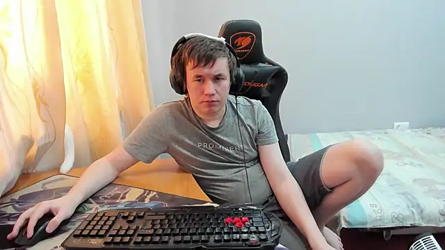 Snapshot of iliaskrislove chatting on 02-15-26, 07:51 iliaskrislove online show from 02-15-26, 07:51