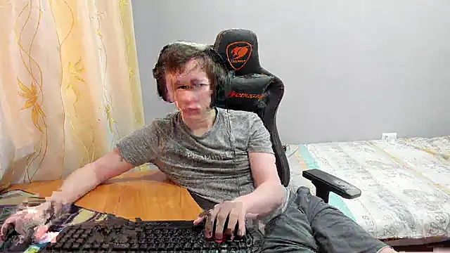 Snapshot of iliaskrislove chatting on 02-11-26, 04:23 iliaskrislove online show from 02-11-26, 04:23