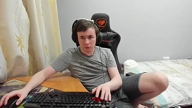 Snapshot of iliaskrislove chatting on 02-11-26, 04:29 iliaskrislove online show from 02-11-26, 04:29