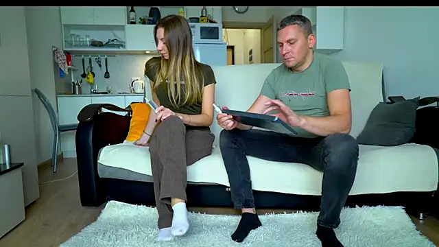 Snapshot of littlesweettifany chatting on 10-02-25, 11:46 littlesweettifany online show from 10-02-25, 11:46