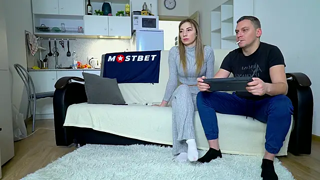 Snapshot of littlesweettifany chatting on 01-09-25, 09:58 littlesweettifany online show from 01-09-25, 09:58