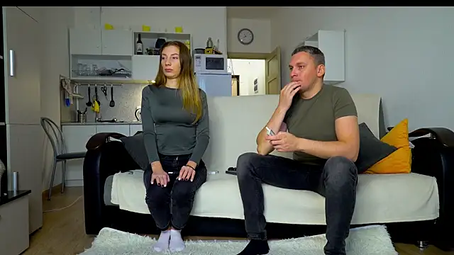 Snapshot of littlesweettifany chatting on 10-26-25, 10:26 littlesweettifany online show from 10-26-25, 10:26