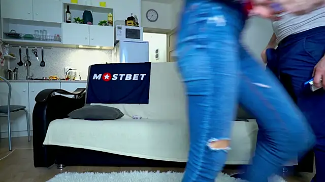 Snapshot of littlesweettifany chatting on 12-26-24, 09:33 littlesweettifany online show from 12-26-24, 09:33