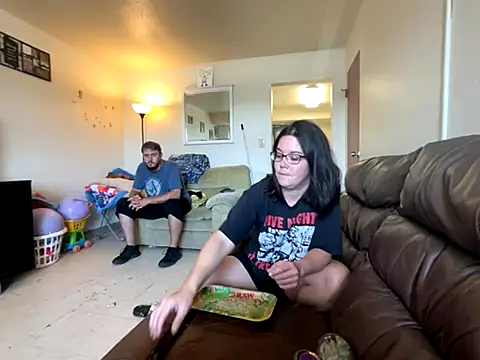 FreakNastyLacie online show from 09-19-25, 04:22