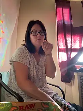 FreakNastyLacie online show from 10-26-25, 01:11