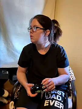 FreakNastyLacie online show from 11-06-25, 04:00