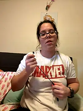 FreakNastyLacie online show from 11-02-25, 05:51