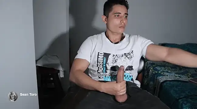 Snapshot of SeanToro chatting on 12-15-24, 12:51 SeanToro online show from 12-15-24, 12:51