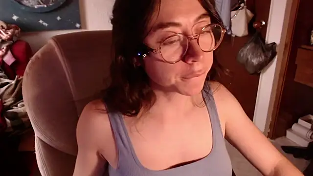 emily pearl  online show from 12-18-25, 10:13