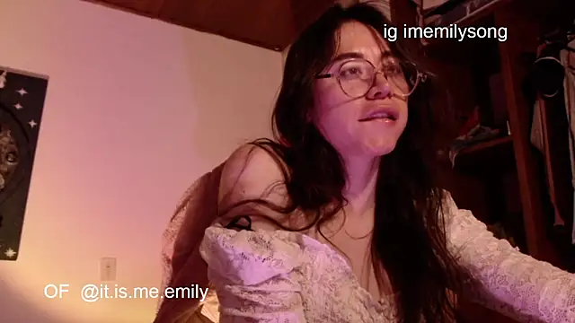 emily pearl  online show from 02-01-26, 10:24