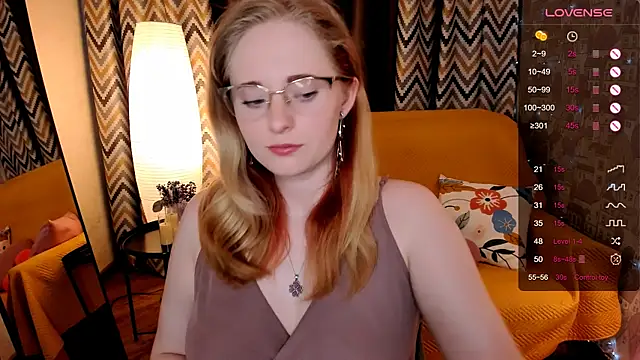 Snapshot of Aemilia_ chatting on 05-15-26, 08:34 Aemilia online show from 05-15-26, 08:34