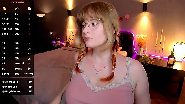 Aemilia  online show from 03-16-26, 08:51