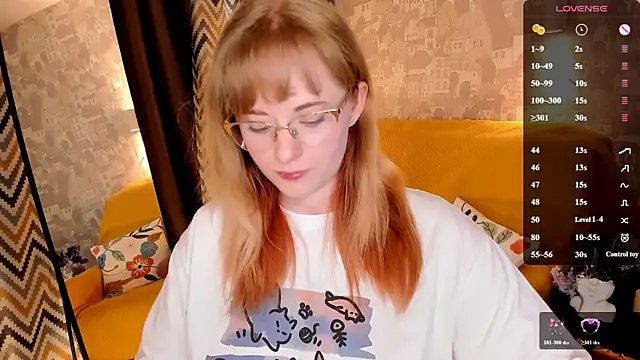 Snapshot of Aemilia_ chatting on 07-07-26, 08:40 Aemilia online show from 07-07-26, 08:40