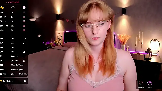 Snapshot of Aemilia_ chatting on 07-06-26, 09:05 Aemilia online show from 07-06-26, 09:05