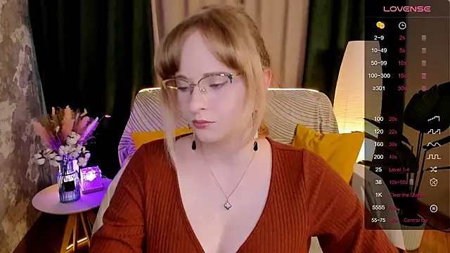 Aemilia  online show from 03-20-26, 08:37