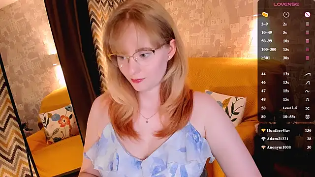 Snapshot of Aemilia_ chatting on 07-05-26, 08:32 Aemilia online show from 07-05-26, 08:32