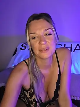 SpicyVicky online show from 06-16-26, 04:23