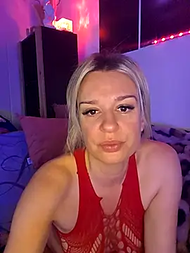 Snapshot of SpicyVicky chatting on 02-22-26, 05:43 SpicyVicky online show from 02-22-26, 05:43