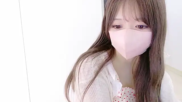 Snapshot of yuki-chi chatting on 09-18-25, 02:20 yuki-chi online show from 09-18-25, 02:20
