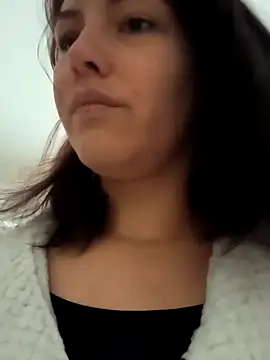 Linalicious online show from 10-30-25, 09:07