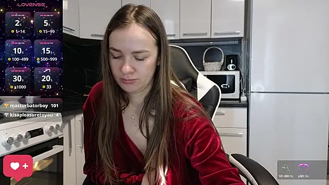 Snapshot of Strip-Lady chatting on 02-19-25, 05:27 Strip-Lady online show from 02-19-25, 05:27