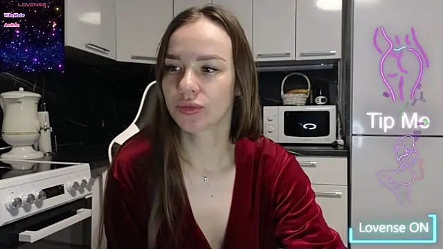 Snapshot of Strip-Lady chatting on 02-23-25, 01:57 Strip-Lady online show from 02-23-25, 01:57
